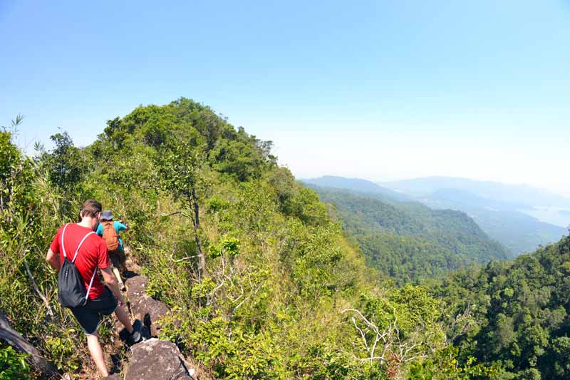 dschungel-trekking-koh-chang-berg