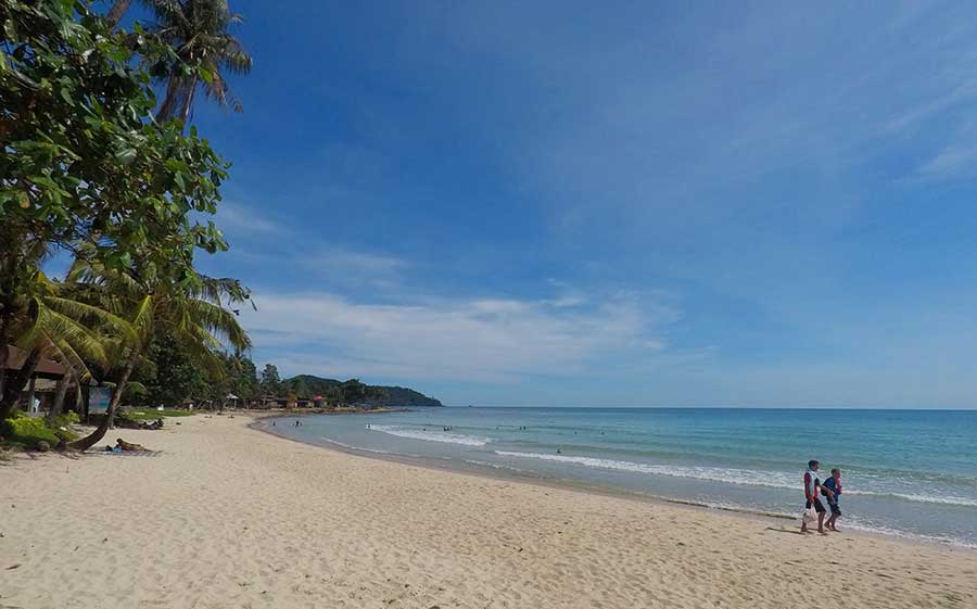 lonely-beach-koh-chang-insel-thailand-strand